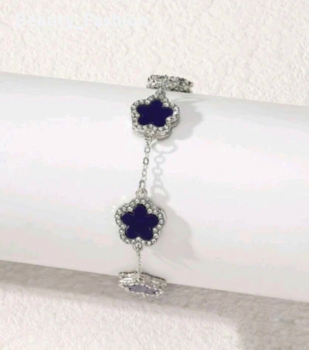 Бижута Van Cleef