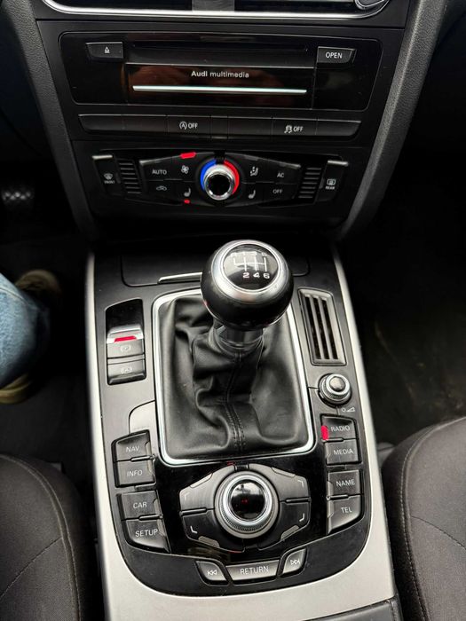 Audi A4 Avant B 8,5 Quattro An 2014 2.0 TFSI 225 CP, Manuala, EURO 6