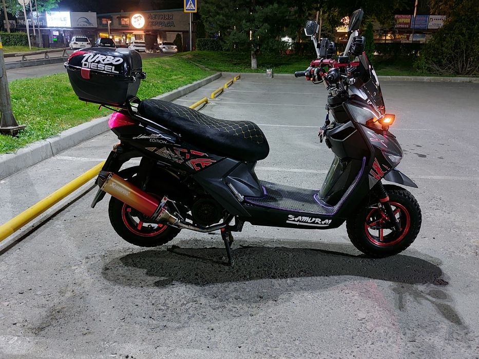 Самурай Лия мотор