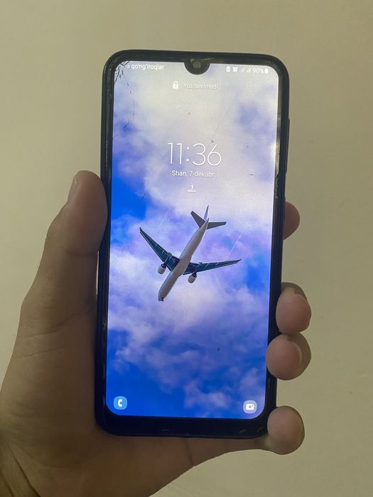 Samsung A30 3/32 karobka bor hamma joyi zor