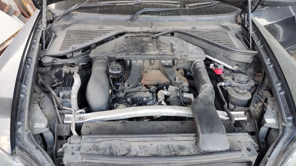 БМВ Х5 Е70 3.5 286 На части