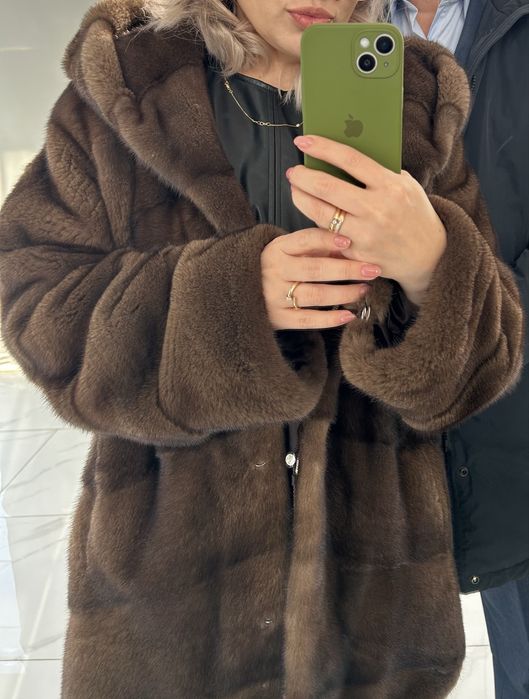 Продам шубу.Торг