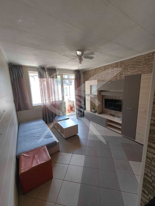 Дава се под наем Едностаен апартамент в Варна, Лятно кино Тракия - 25 кв.м за 200 € - Снимка #2