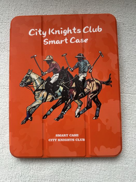 Продам чехол на айпад