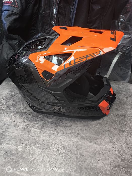 LS2 MX703 C X-Force размер M шок цена!!!