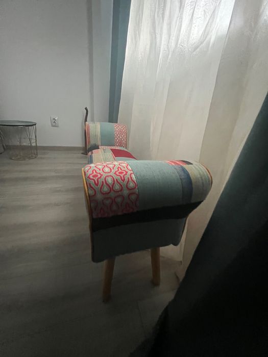 Banchetă multicoloră design inedit