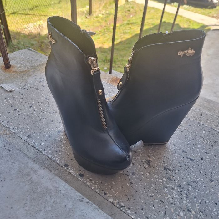 Обувки на платформа