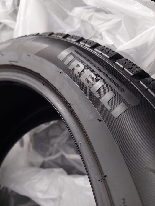 Шины Pirelli 295/40/21