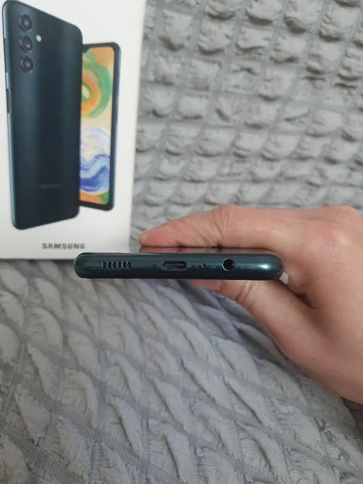 Srochna Sotiladi Samsung Galaxy A04S 4/64 Orginal Vietnam 2ta simkarta