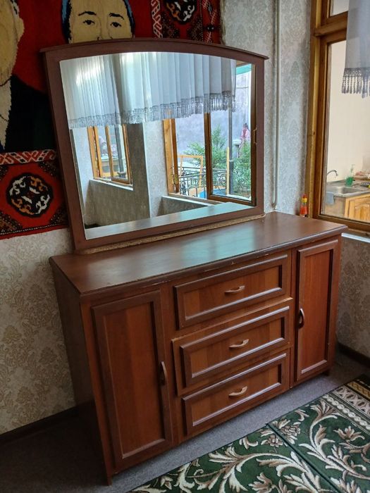 Всё срочно продаётся, отдельно!