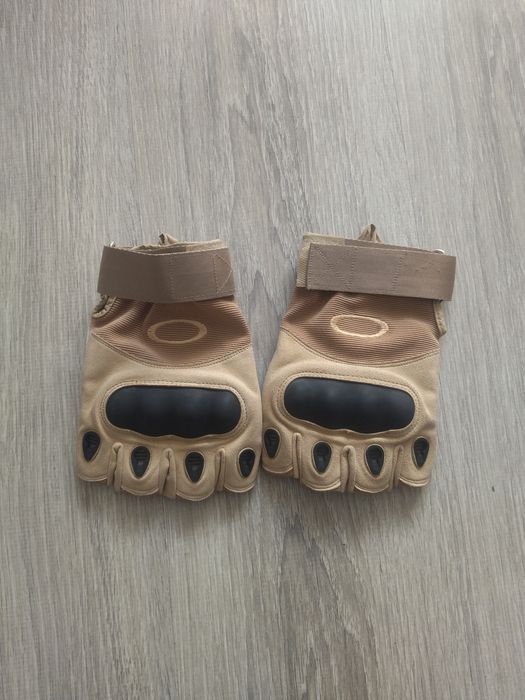 Перчатки НАТО с обрезанными пальцами