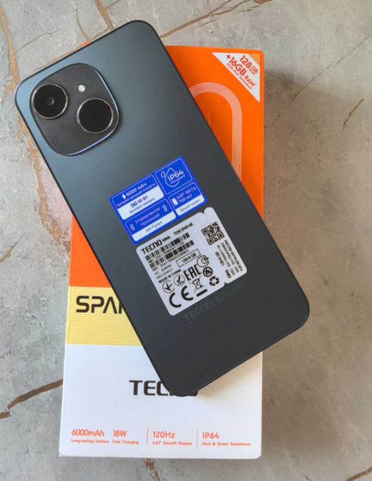 Продам телефон Tecno spark 40C