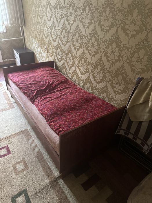 Отдам даром советсую мебель