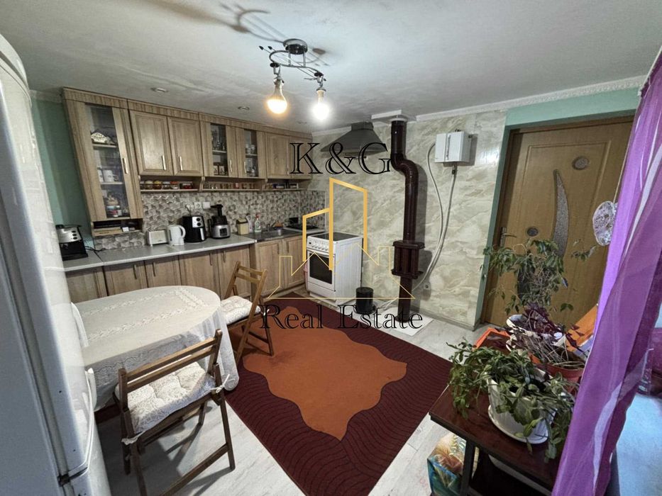 Продава се Къща в с. Осенец, Област Разград - 75 кв.м за 782 €/кв.м - Снимка #1