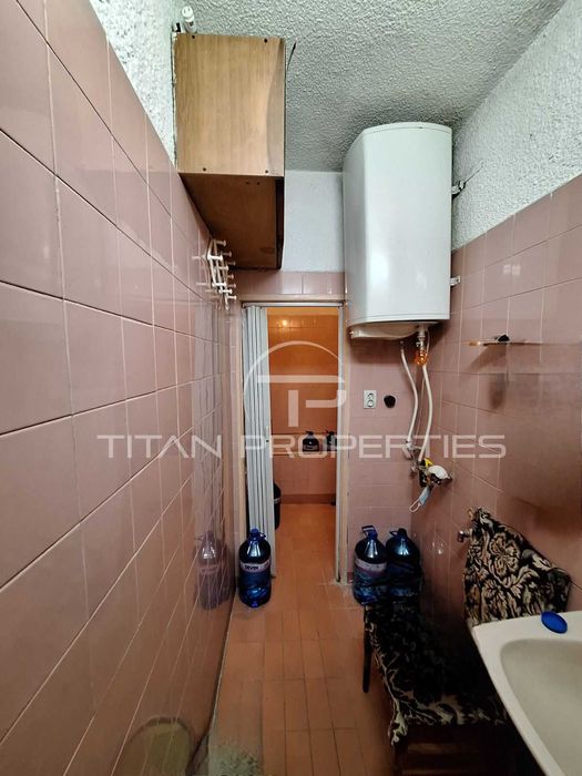 Продава се Тристаен апартамент в Пловдив, Тракия - 86 кв.м за 1221 €/кв.м - Снимка #7