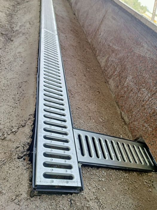 Латок ПП копкоги метал. 12х10 см. Гранит ва газон чеккасига