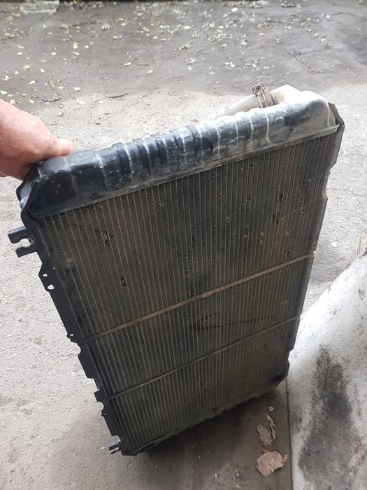 радиатор със перки.нисан патрул у.60