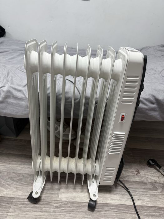 Обогреватель масляный / Радиатор