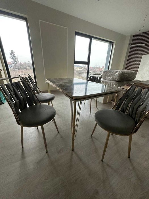 Masa dinning cu 4 scaune