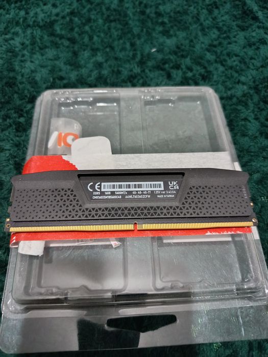 Plăcuță memorie RAM Corsair Vengeance