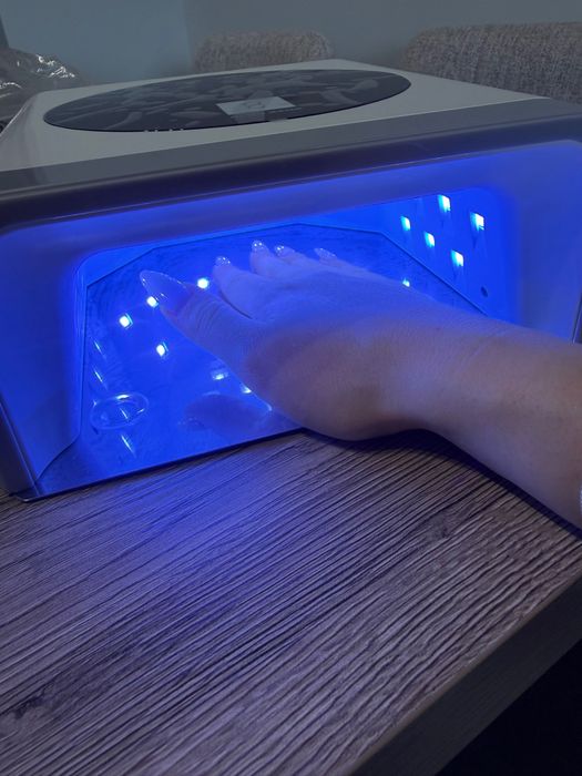Процесионална UV/LED лампа за нокти OCHO NAILS 8