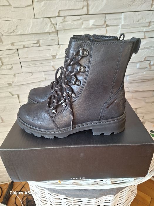 Чисто нови боти "Sorel",номер 36