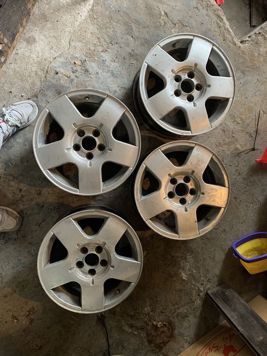 Продам диски 5/100