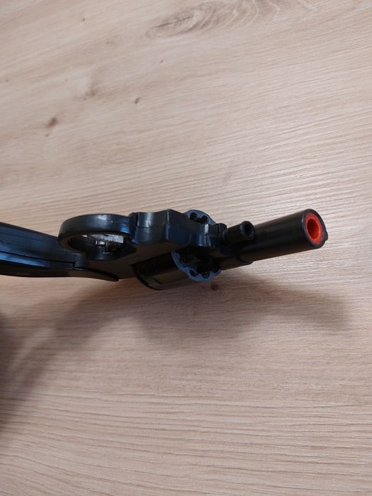 Руски капсов пистолет от соца!
 
made in USSR TBILISI.