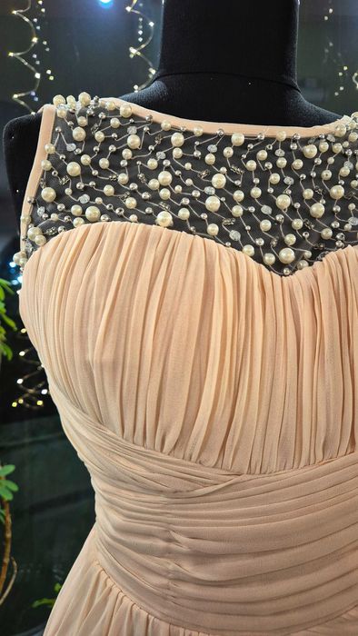 Официална/Бална рокля с перли и камъчета, XS