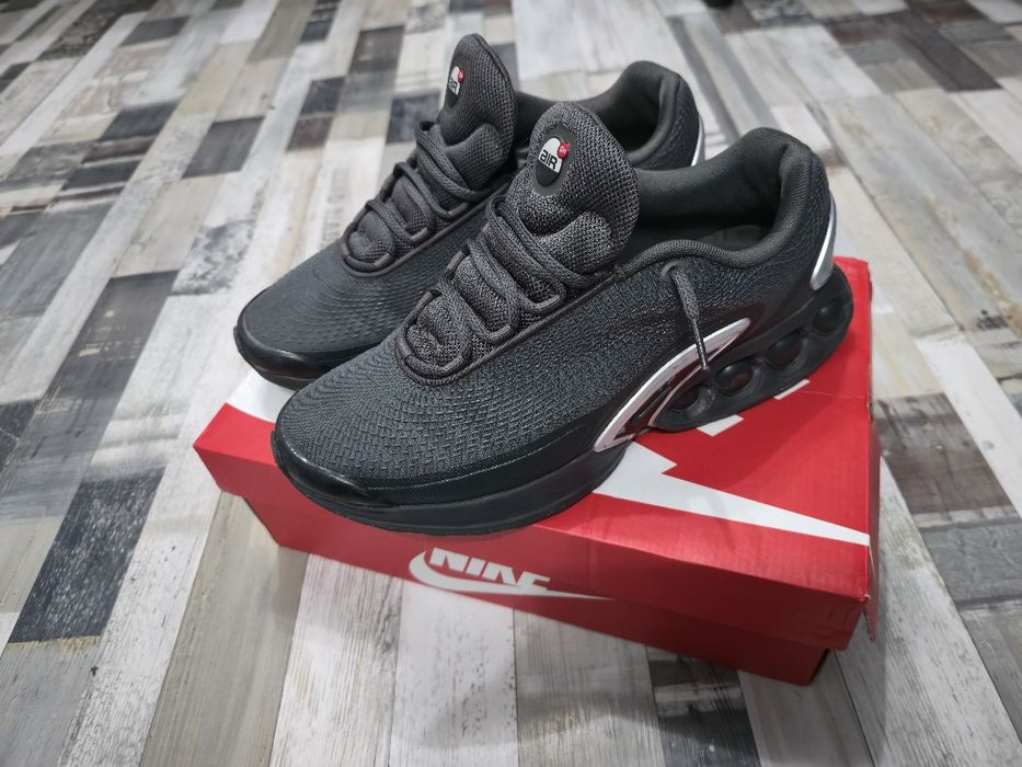 De vanzare - Nike AIR MAX Dn