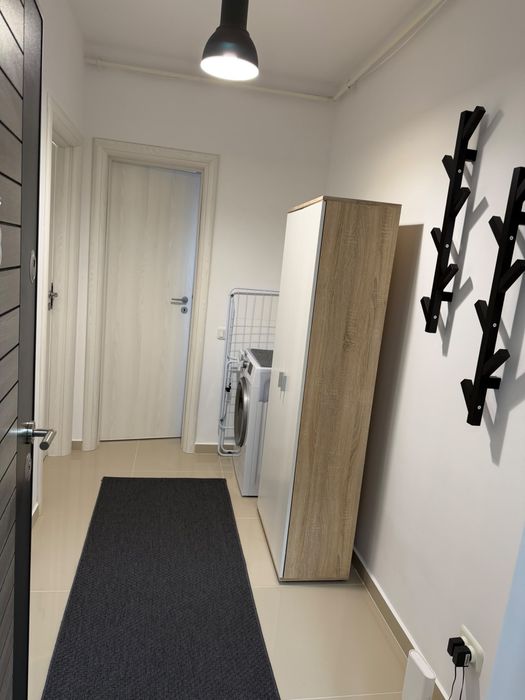 Inchiriez Apartament Militari Resident
