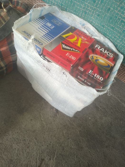 Продам видео кассеты