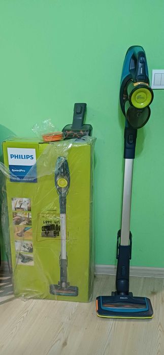 Прахосмукачка Philips 2 в 1