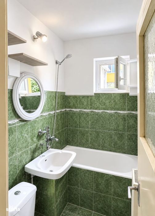 Vanzare apartament cu 2 camere, semidecomandat + beci in Astra