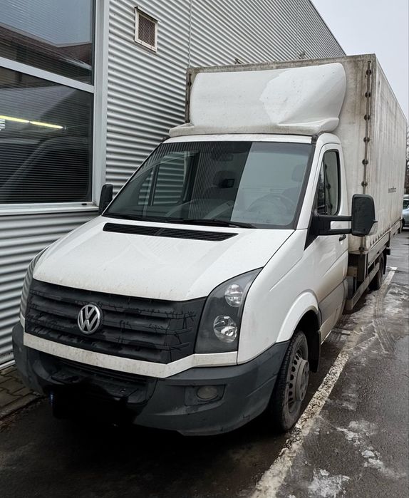 Autoutilitara cu prelata