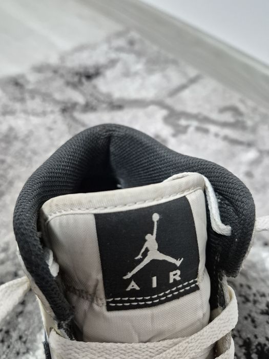 Vand jordan 1 mid