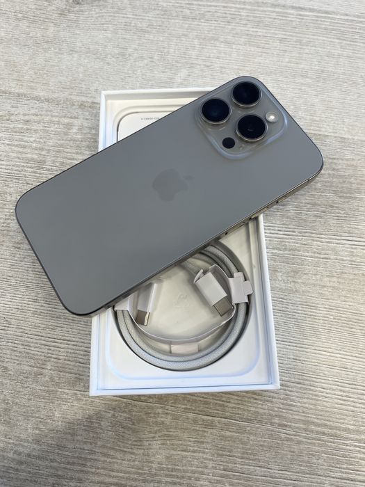 Vand Iphone 15 pro