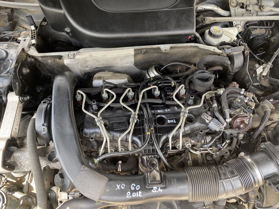 Injectoare Volvo XC 60 2.4 D 2012