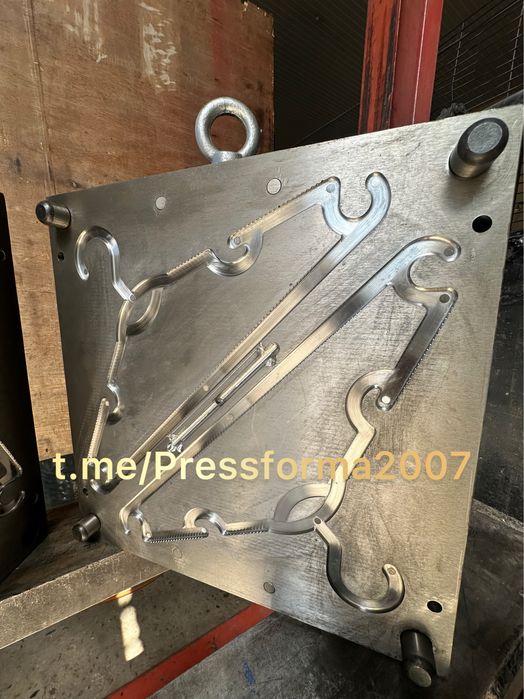 Термопластавтомат станокга колип(пресс-форма) сотамиз. Янги.