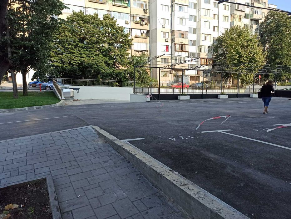 Дава се под наем Гараж / Паркомясто в Варна, Базар Левски - 13 кв.м за 66.3 € - Снимка #1