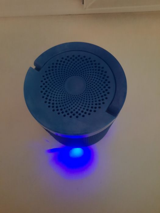 Продам колонку блютуз.