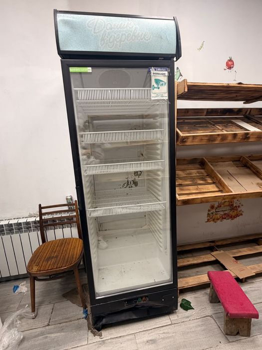 Продам холодильник