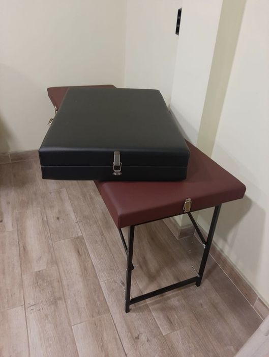 Козметична сгъваема кушетка