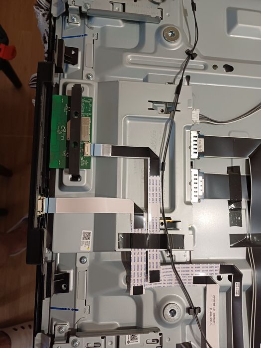 Телевизор за части