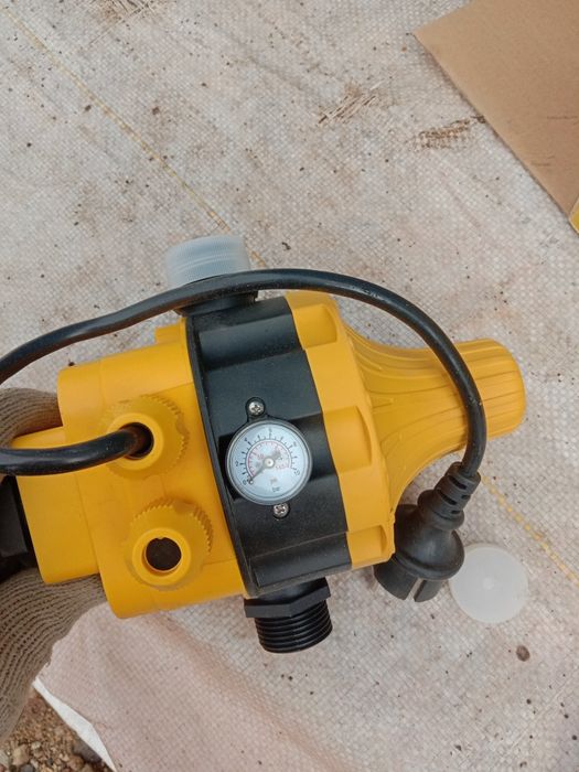 Продам гидроконтроллер для насоса