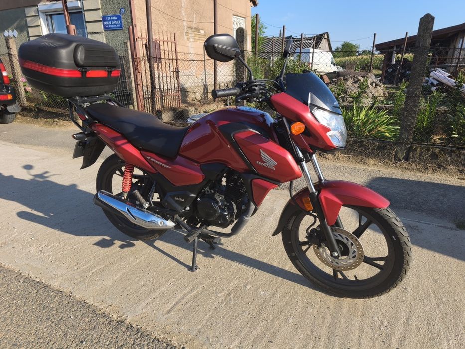 Vând Honda CBF 125