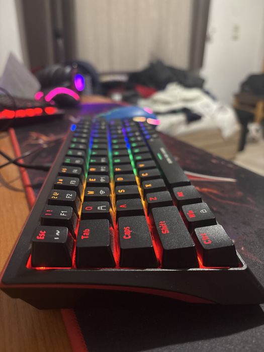 Гейминг клавиатура и мишка