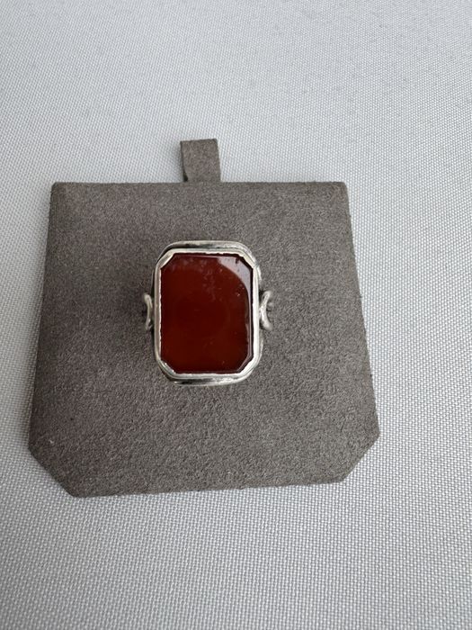 Inel argint si carneol