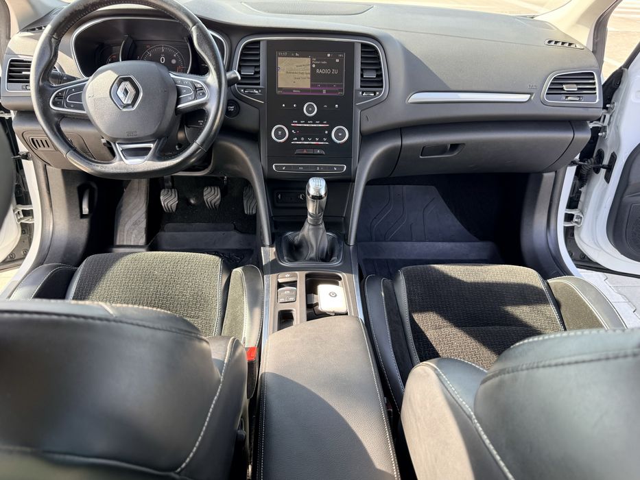 RENAULT Megane 2017 — imagine 5