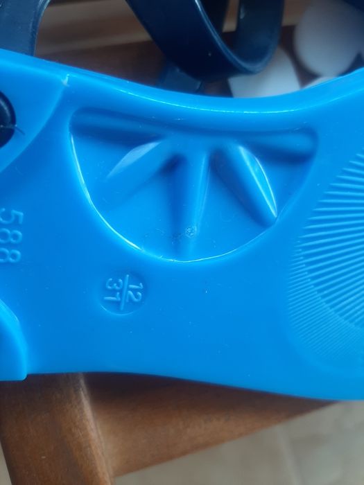 Sandale 30 si 31 noi